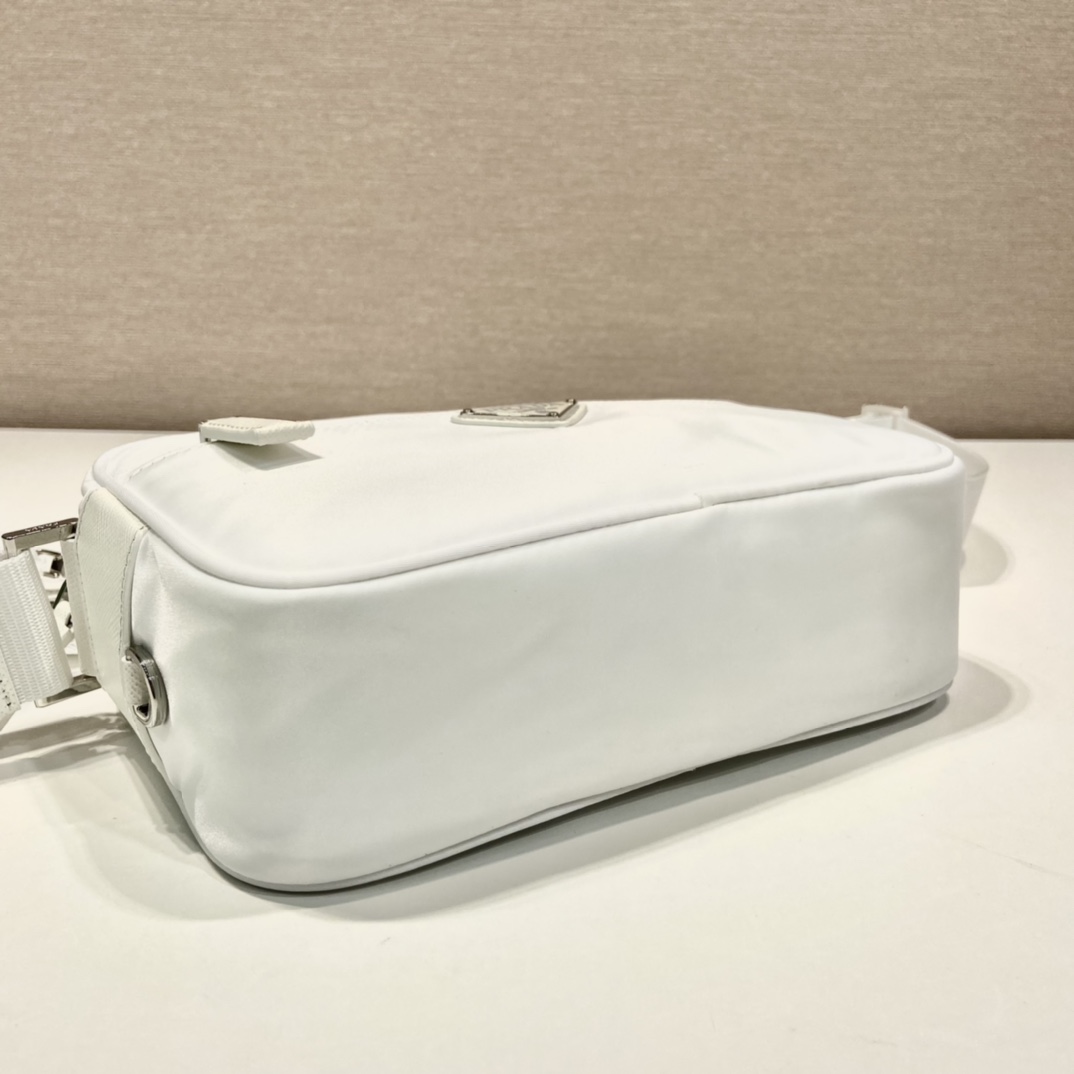 Pra*a 1bc167 crossbody bag -23*15*7cm