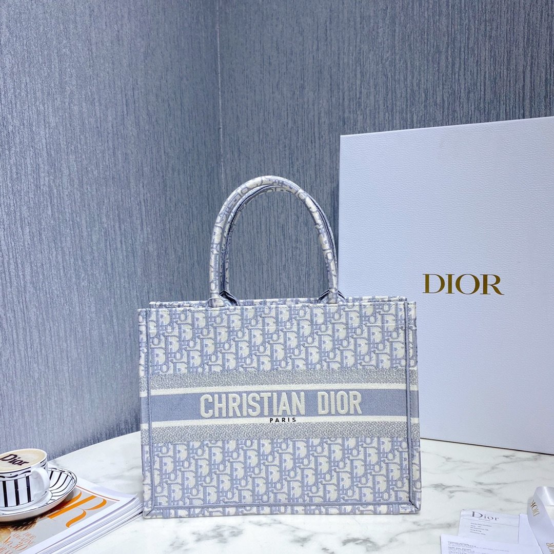 D*or small book tote-36.5cm