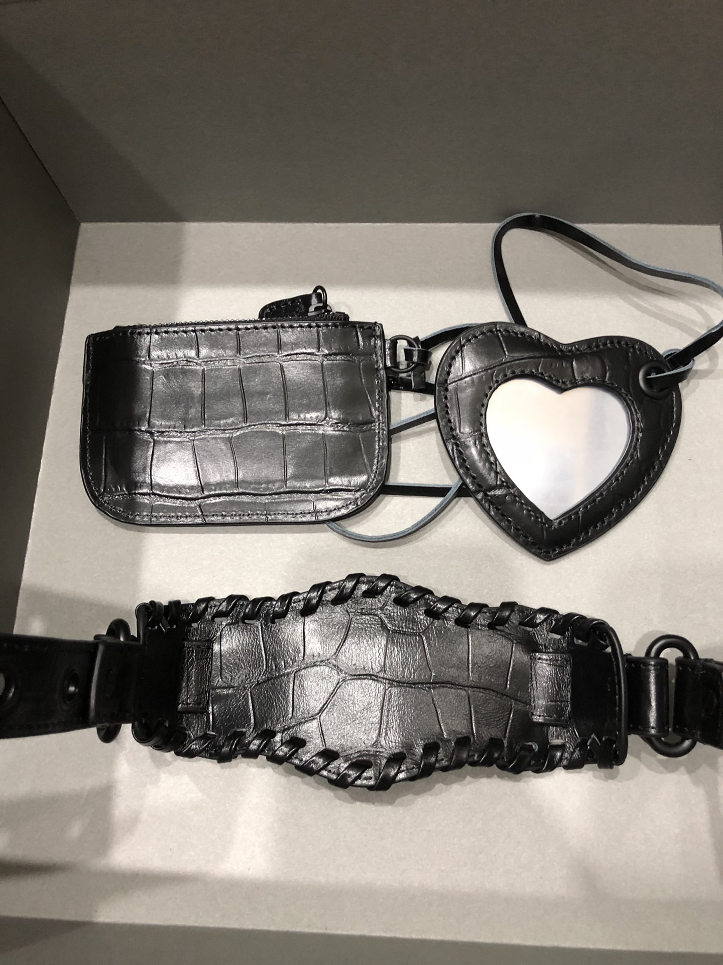 Balenciag Le Cagole Handbags-Crocodile-26*16*10CM