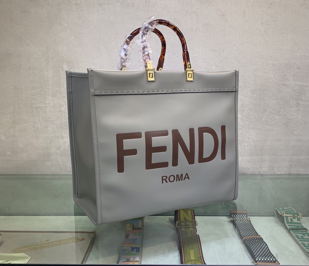 F**di tote-39x19x35cm