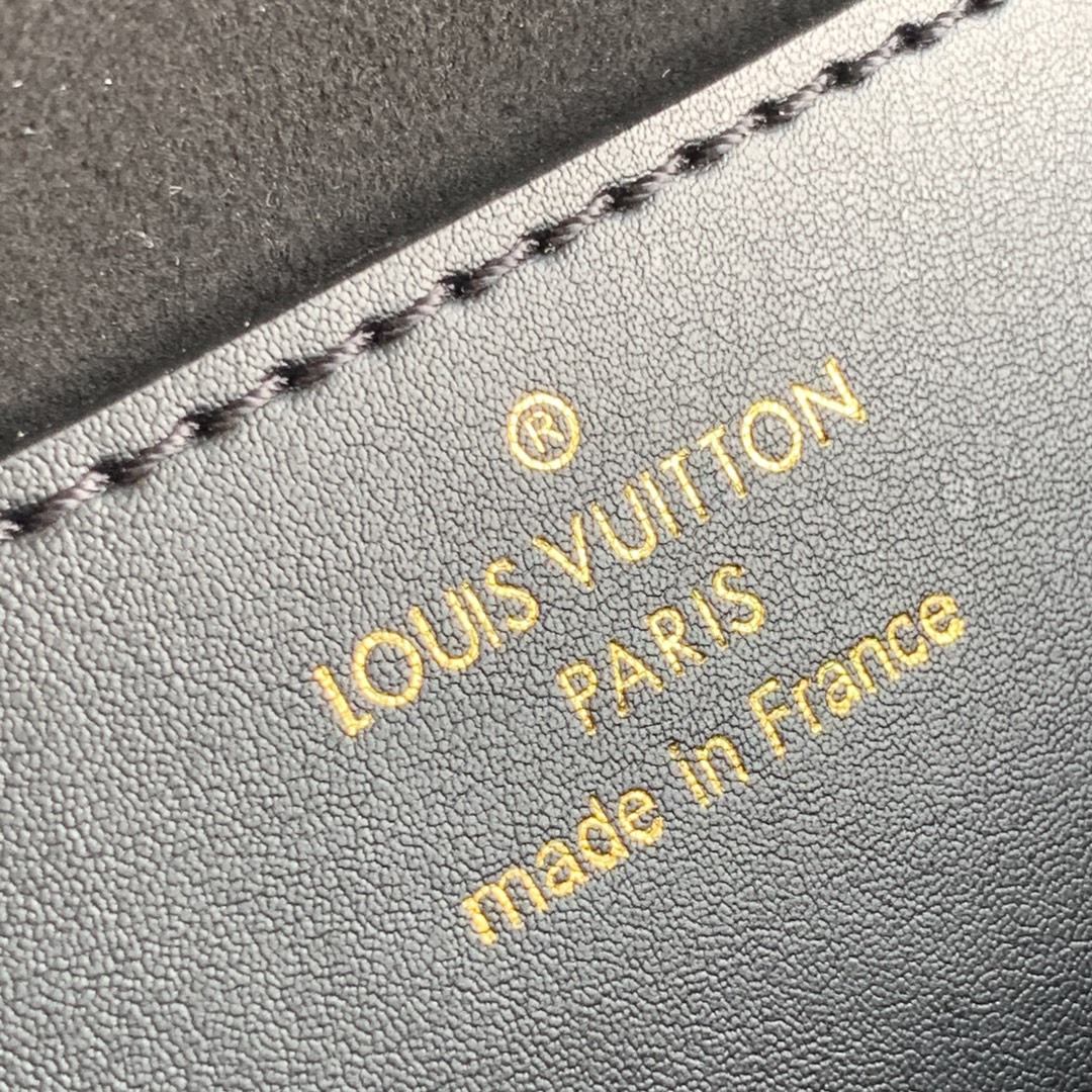 l0*is V*t0n twist mm-23*18*8cm