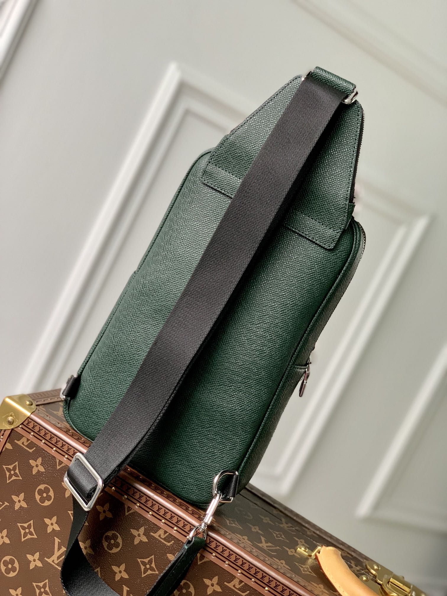 l0*is V*t0n damier graphite avenue bag-20 *31 x*10cm