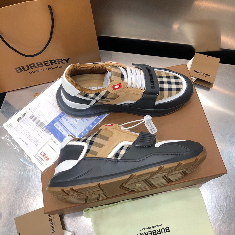 B**rry sneakers