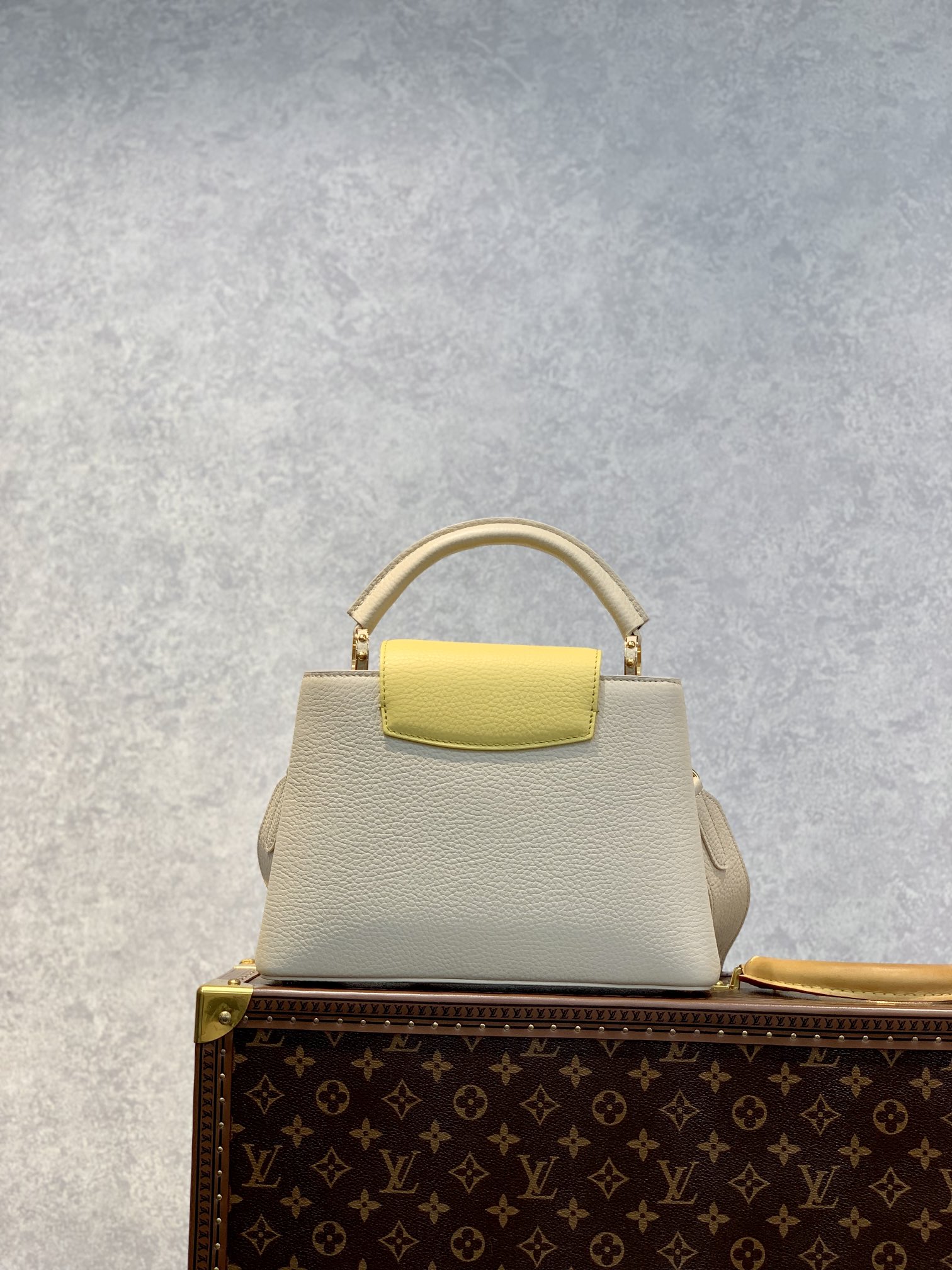l0*is V*t0n capucines bb-27*18*9cm