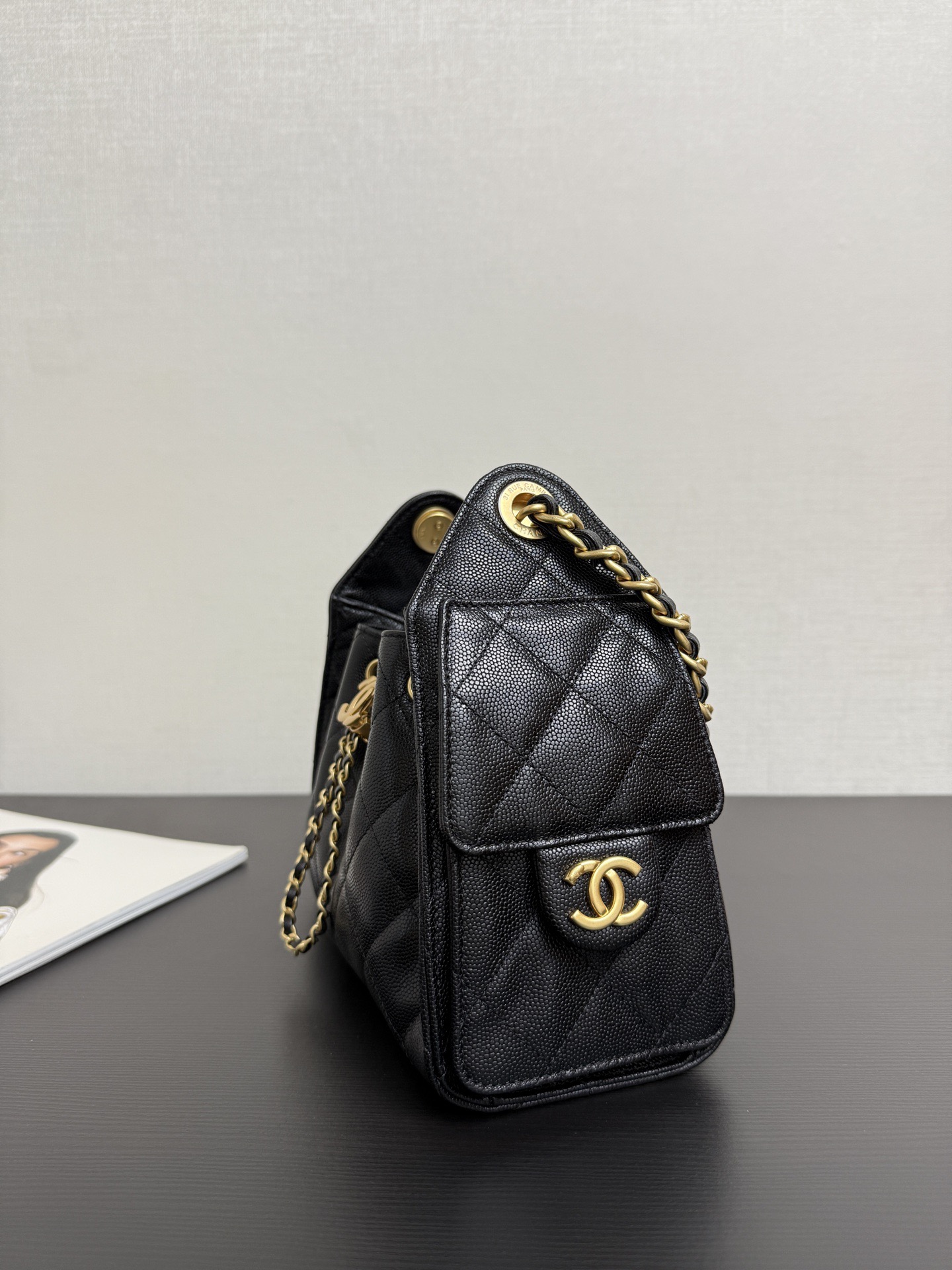 Ch*nel Caviar Quilted Mini Ch**el 25 Handbag Black-20x22x12.5CM