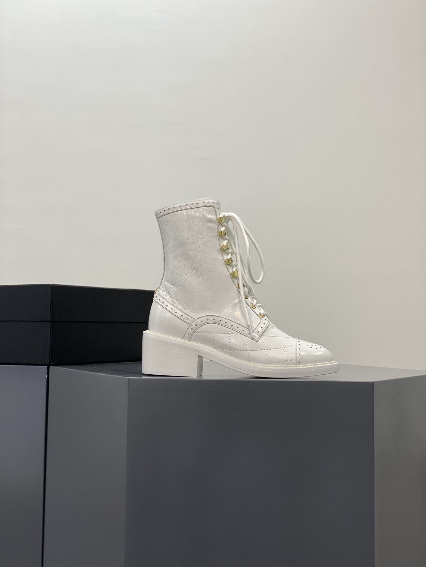 Ch@nel Boots 2022SS