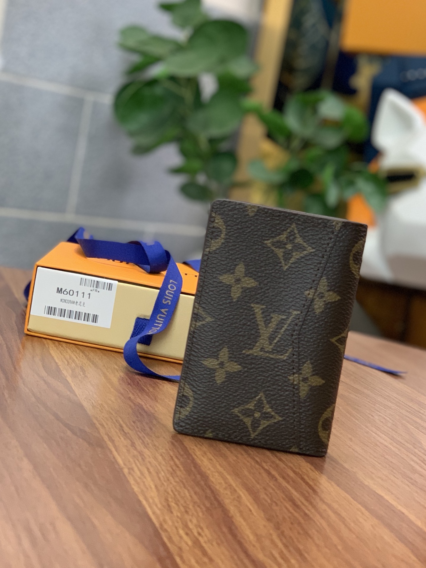 l0*is V*t0n wallet-m60502-8x11cm
