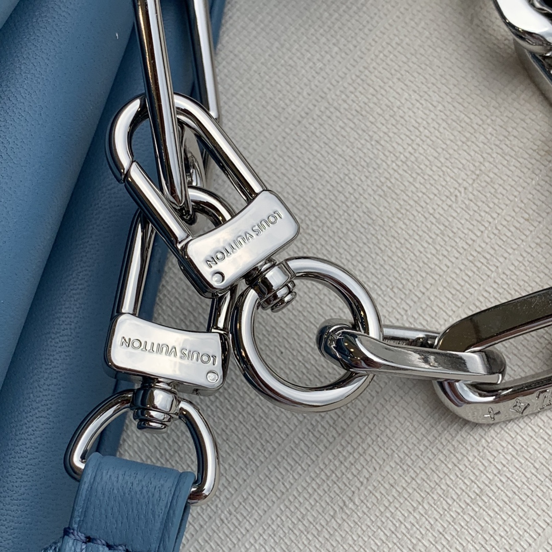 l0*is V*t0n coussin handbags-26*20*12cm