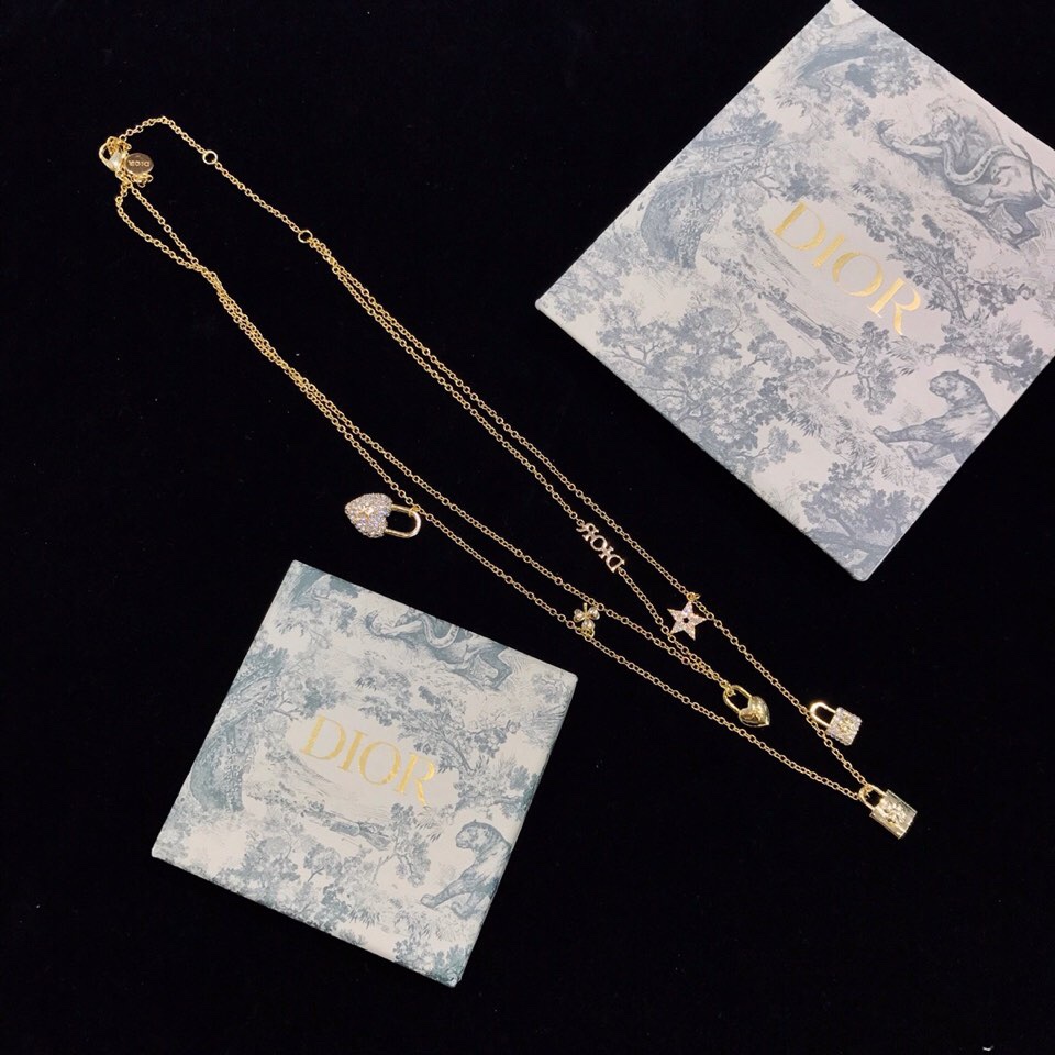 D*or necklace