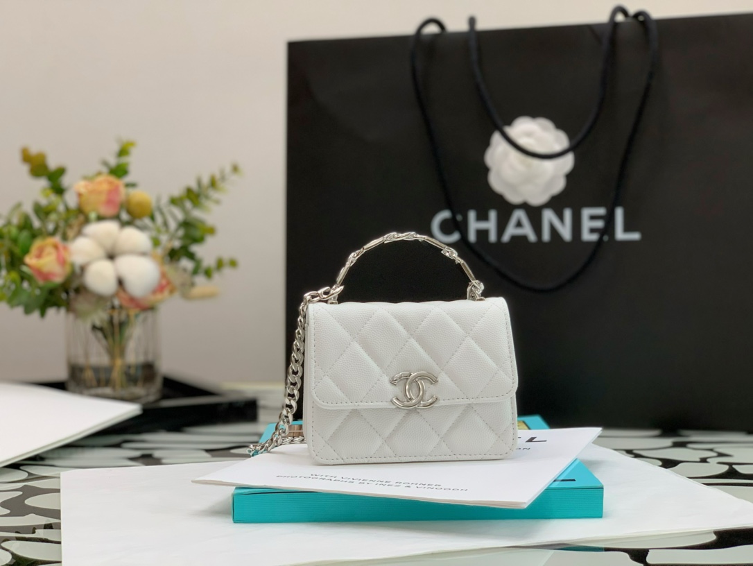 CHANLE Vintage Chain Bag-13*9.5*6CM