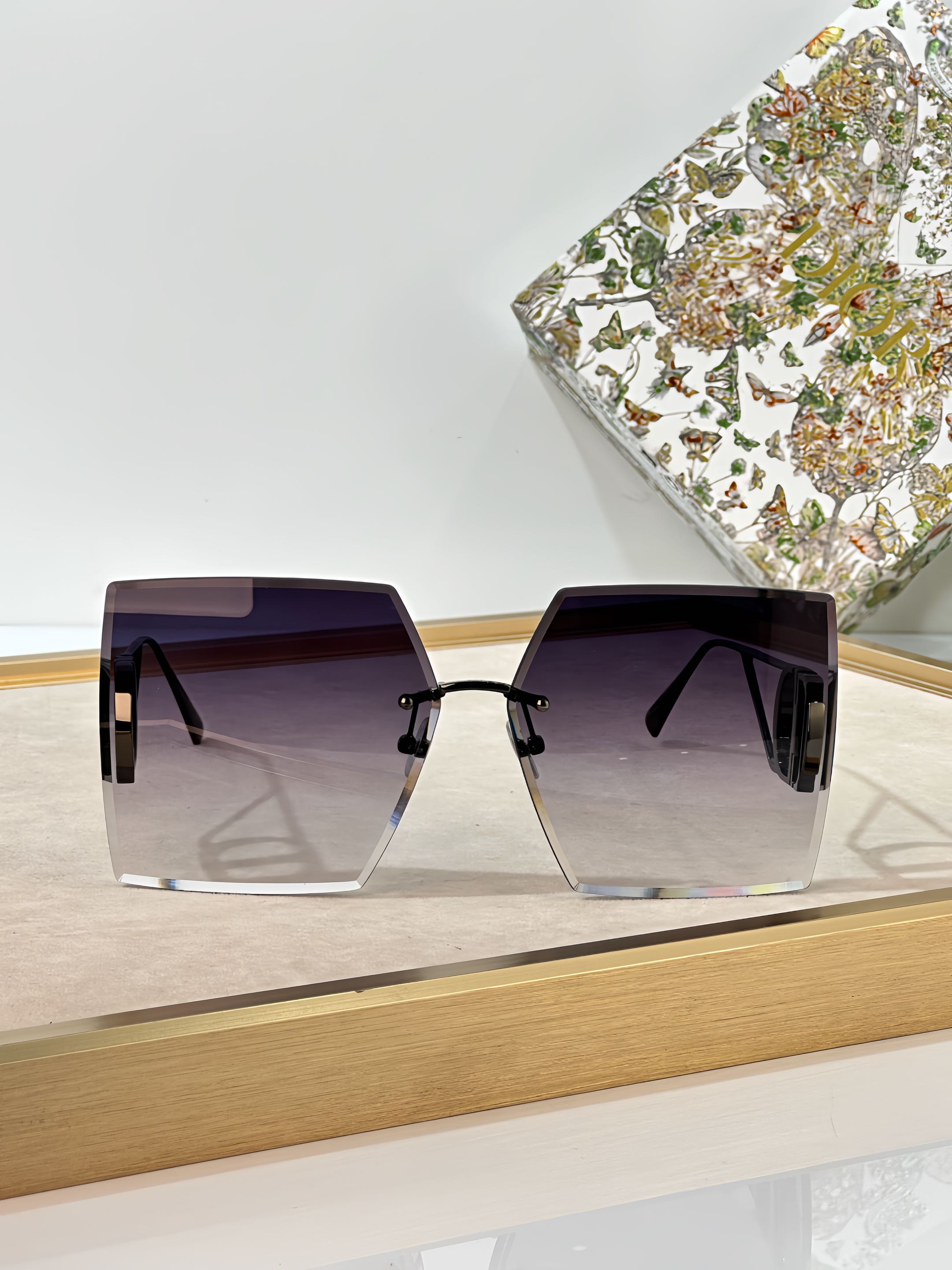 Dio* Sunglasses