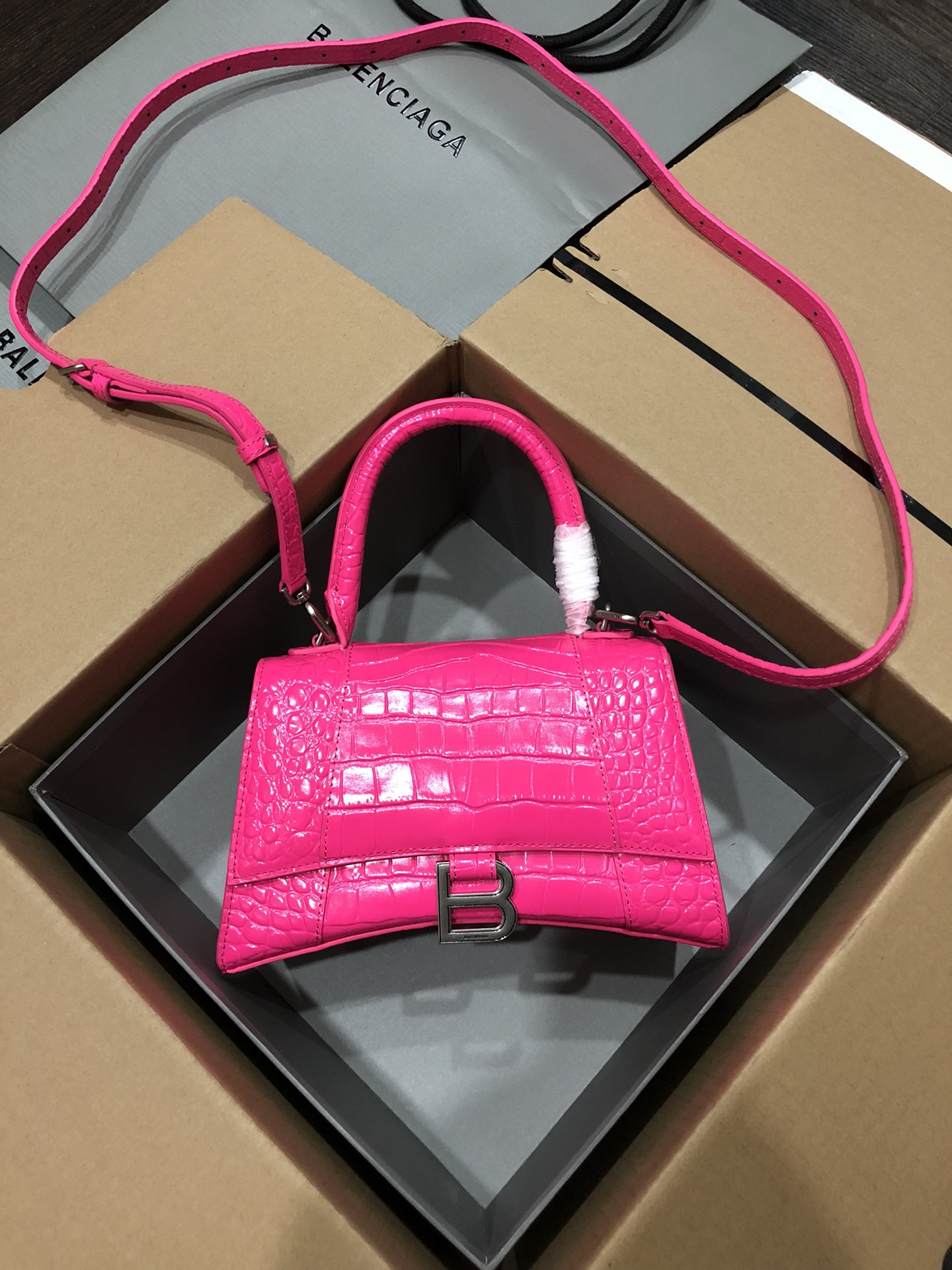 Ba*len*cia*ga hourglass bag-23x10x24cm