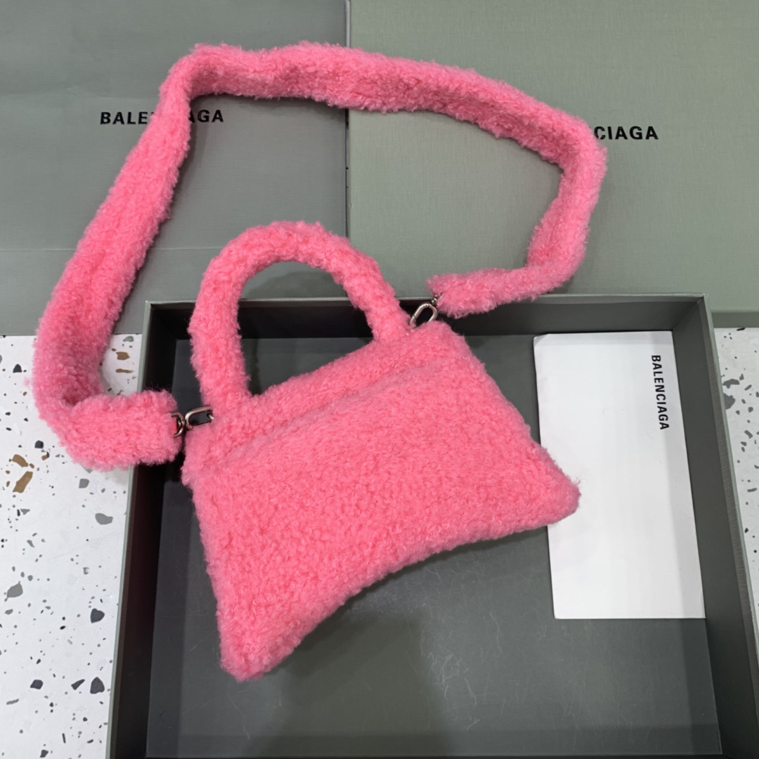 Ba*len*cia*ga hourglass bag