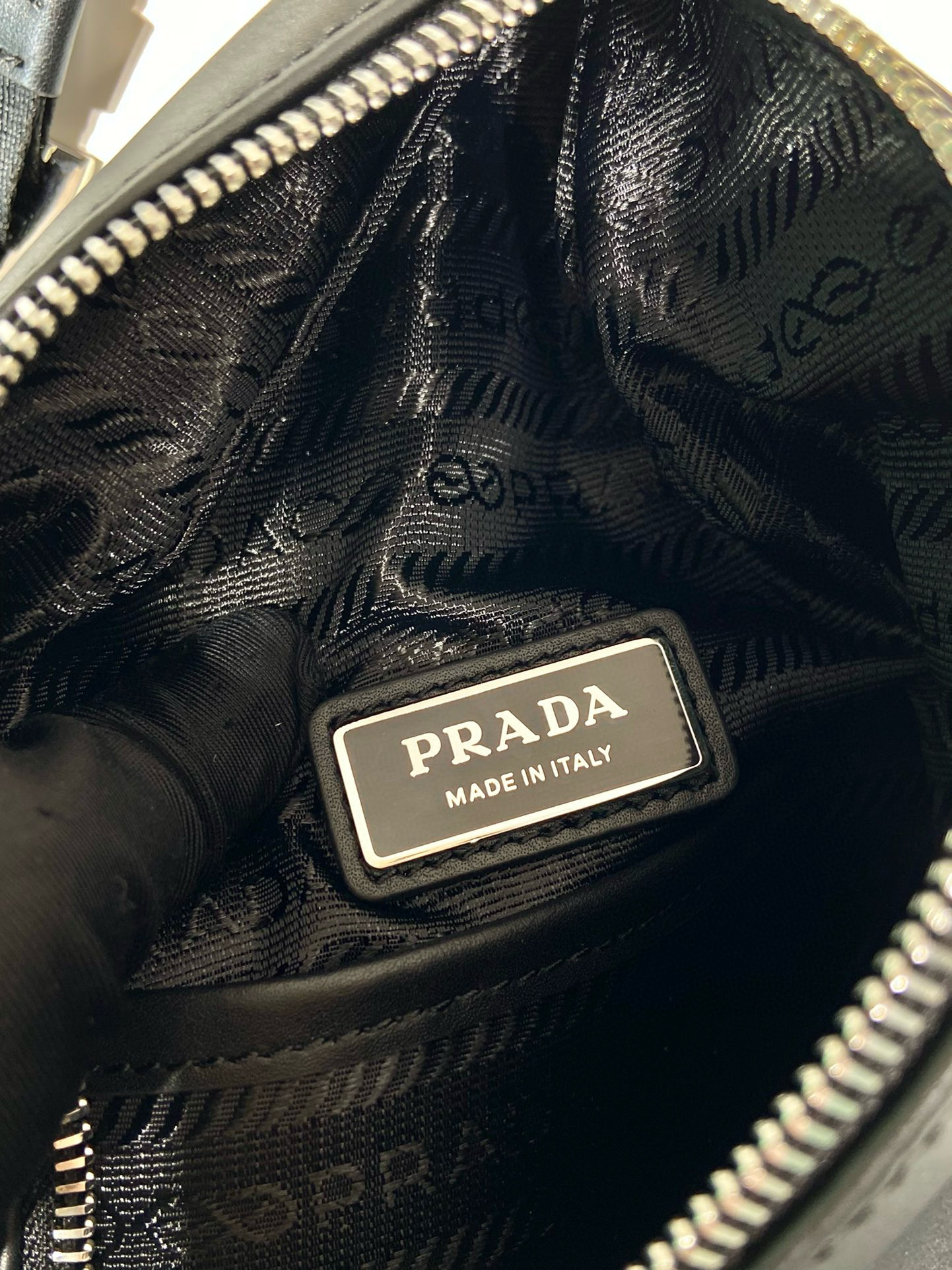 Pra*a 2vz098 handbags-17*32*6.5cm