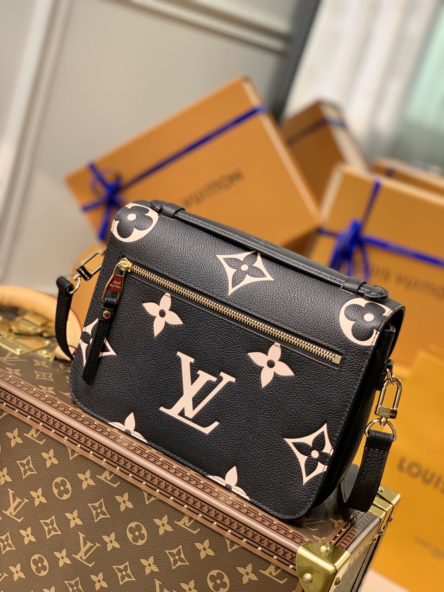 l0*is V*t0n pochette metis handbags-25*19*7cm