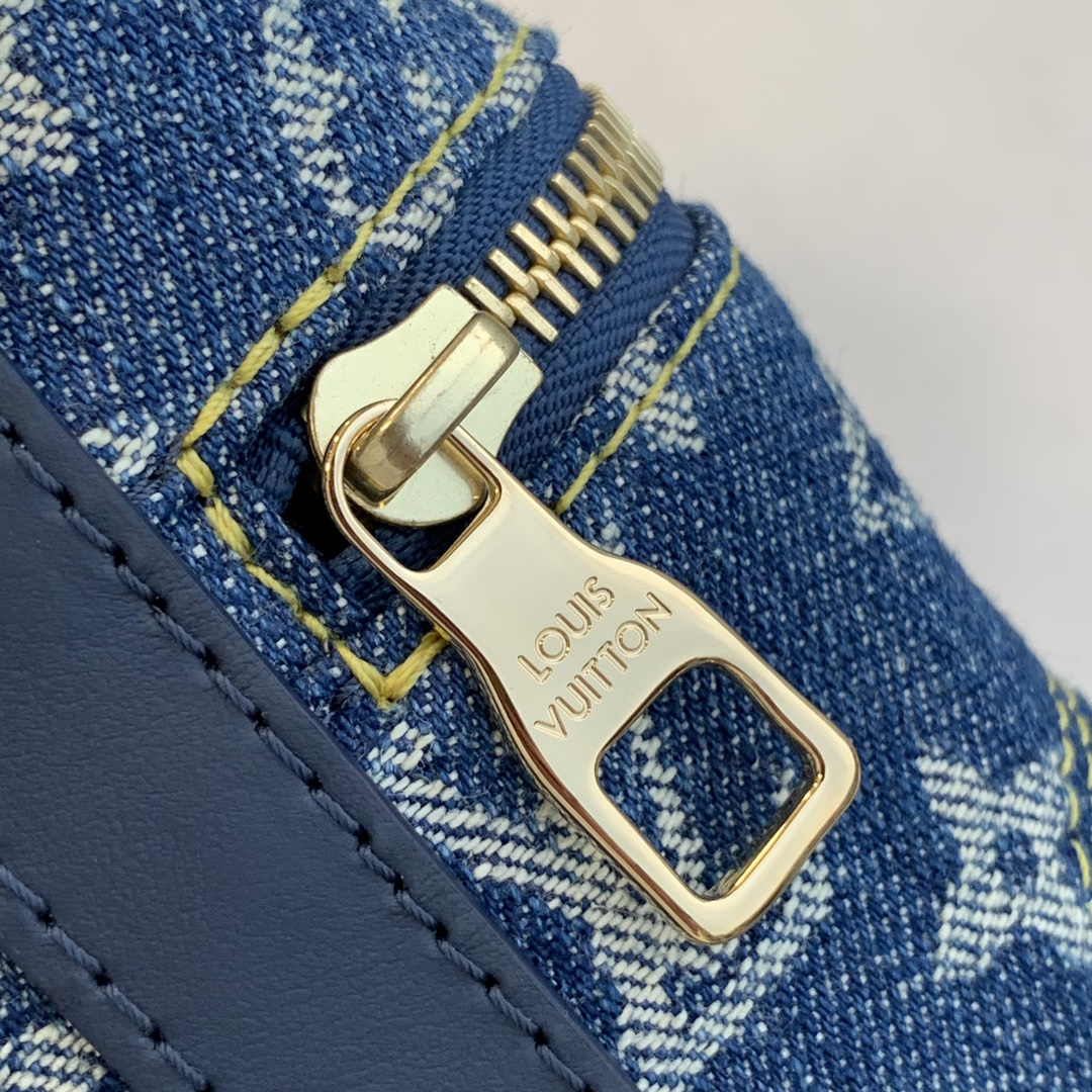 l0*is V*t0n japanese cruiser handbags-23*28*10 cm