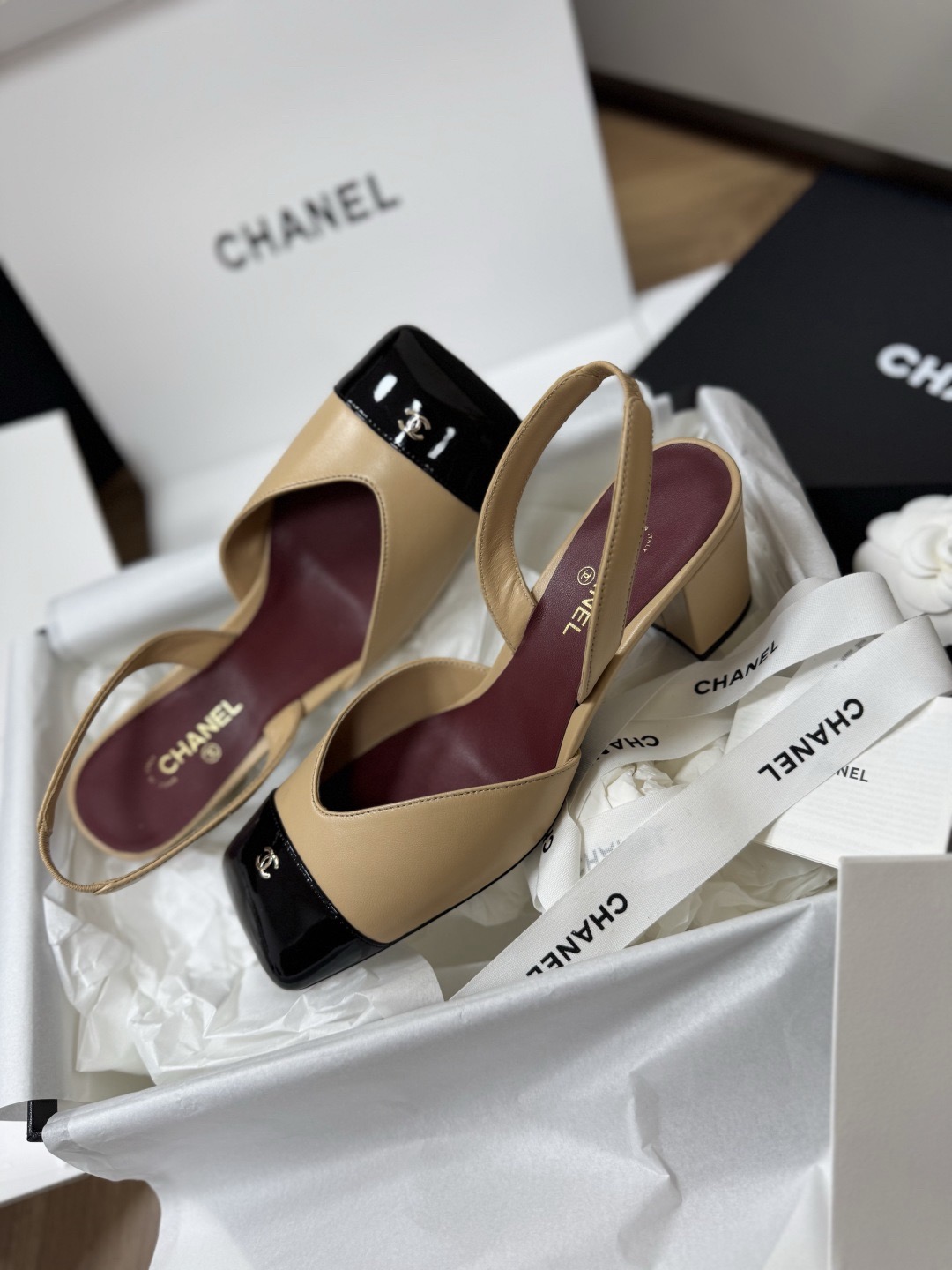Cha*el Slingback