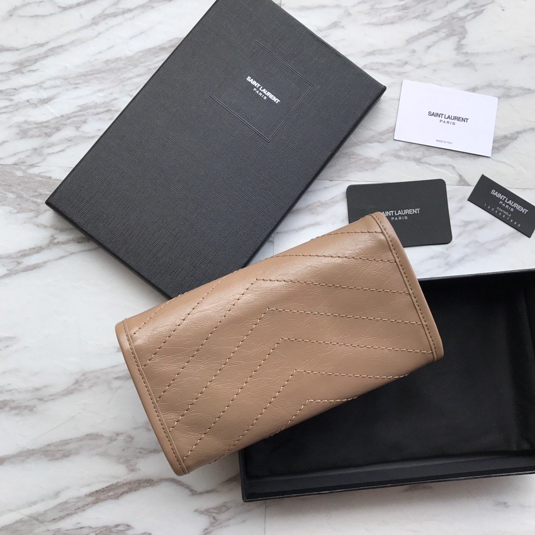 Y*L niki wallet-20x11.5x3cm