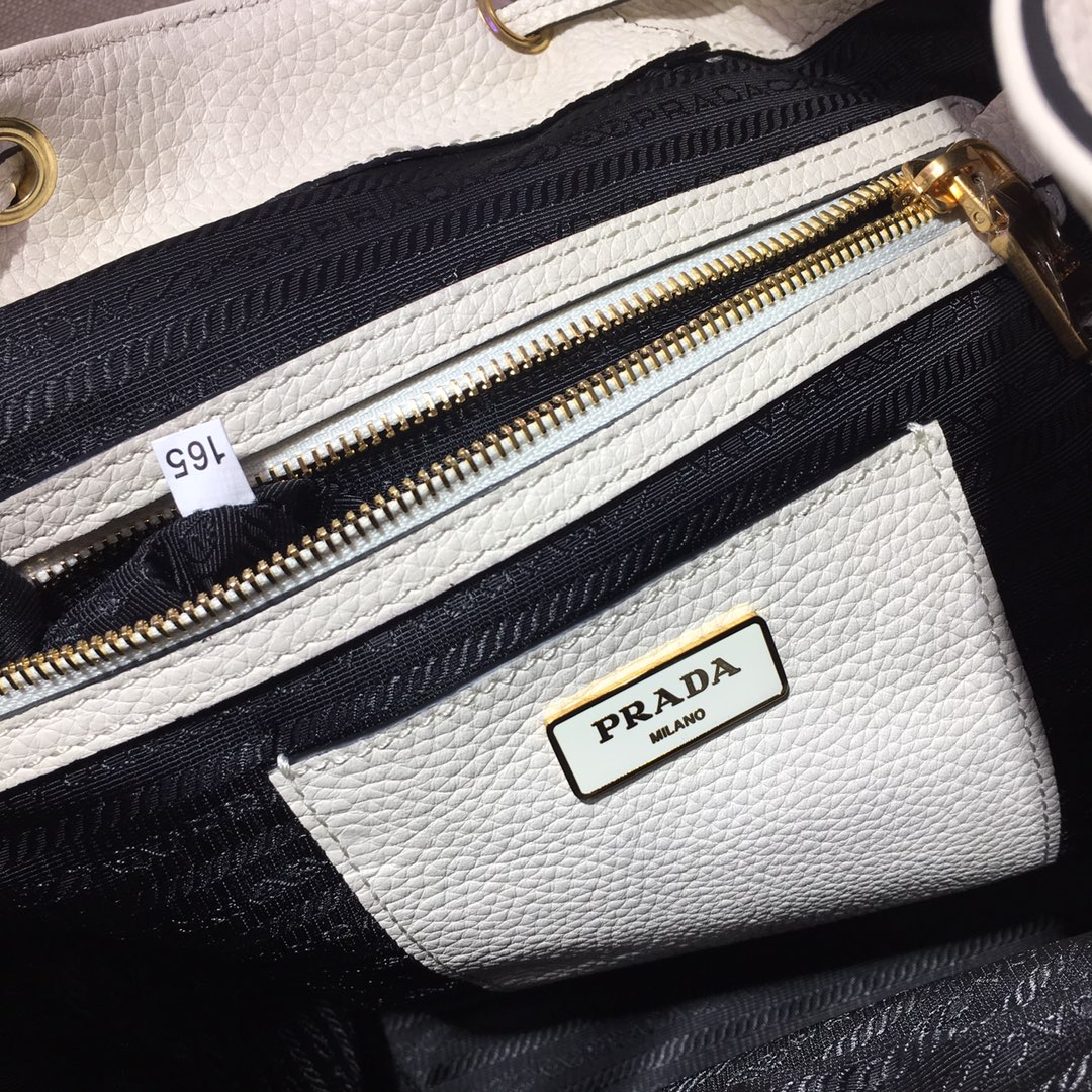 Pra*a backpack 1bz035-24*31*16cm