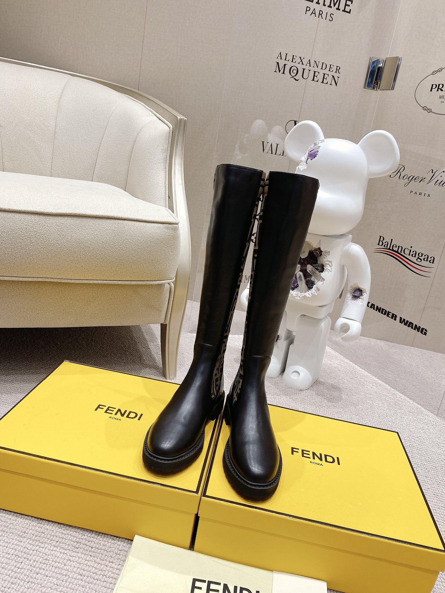 F**di boots