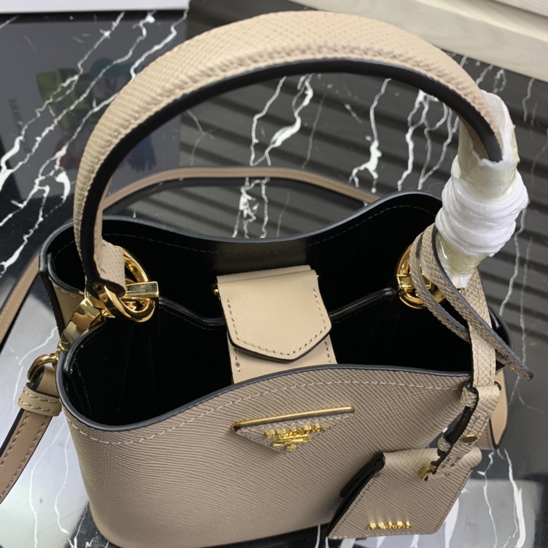 Pra*a 1ba217 tote-24*12.5*7cm