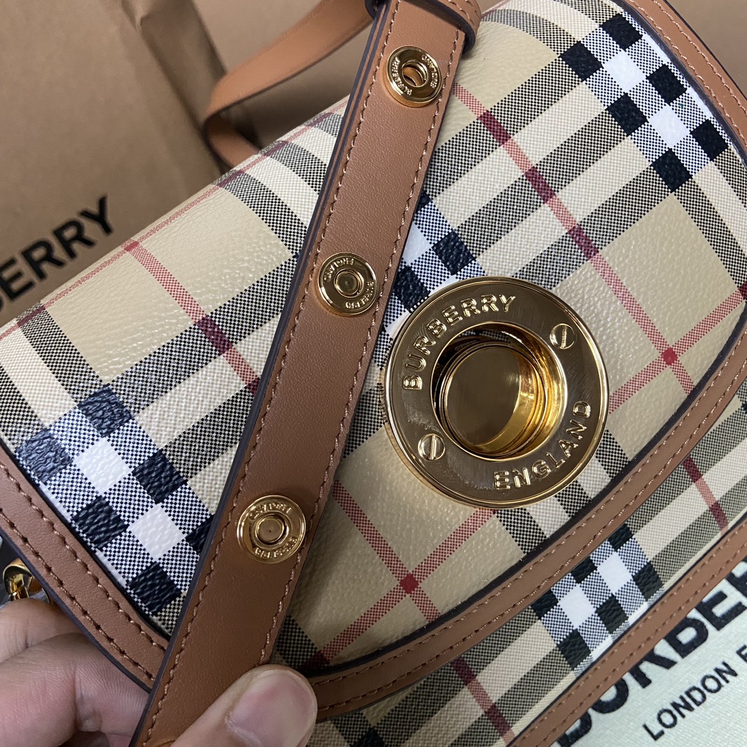 B**rry crossbody bag-19 x 6 x 16cm