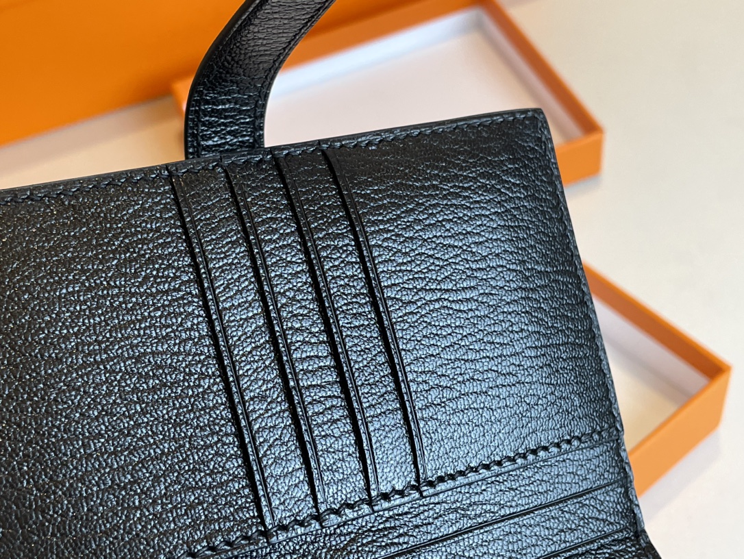 H**mes bearn wallet