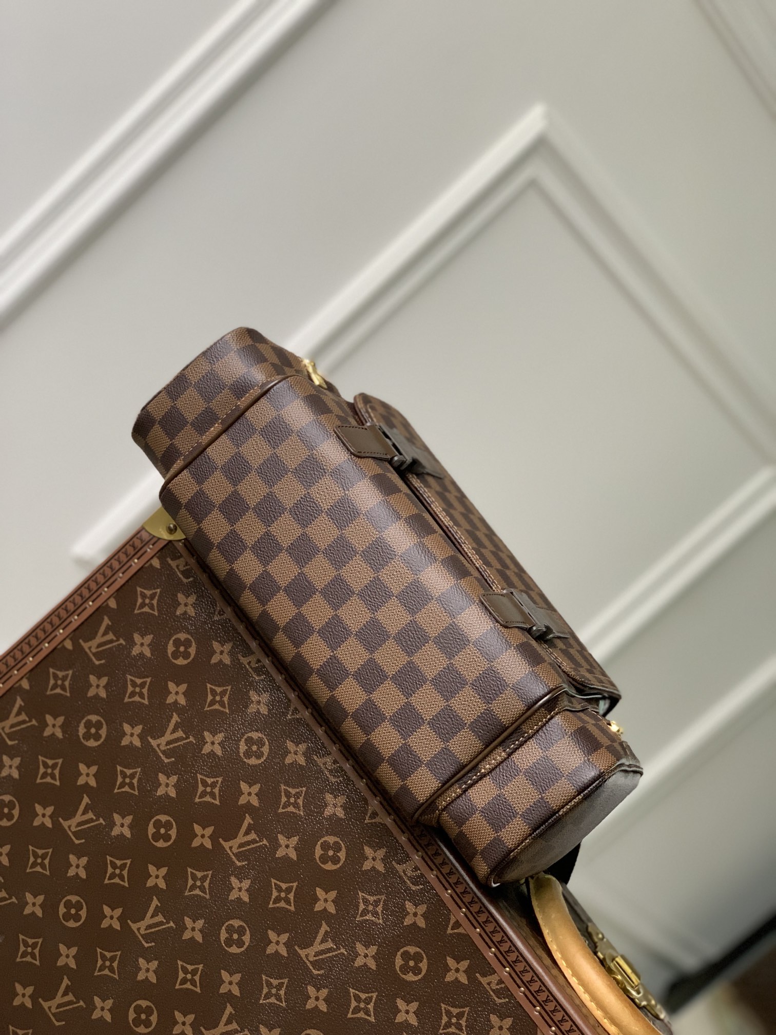 l0*is V*t0n vintage messenger bag-35×12×30cm