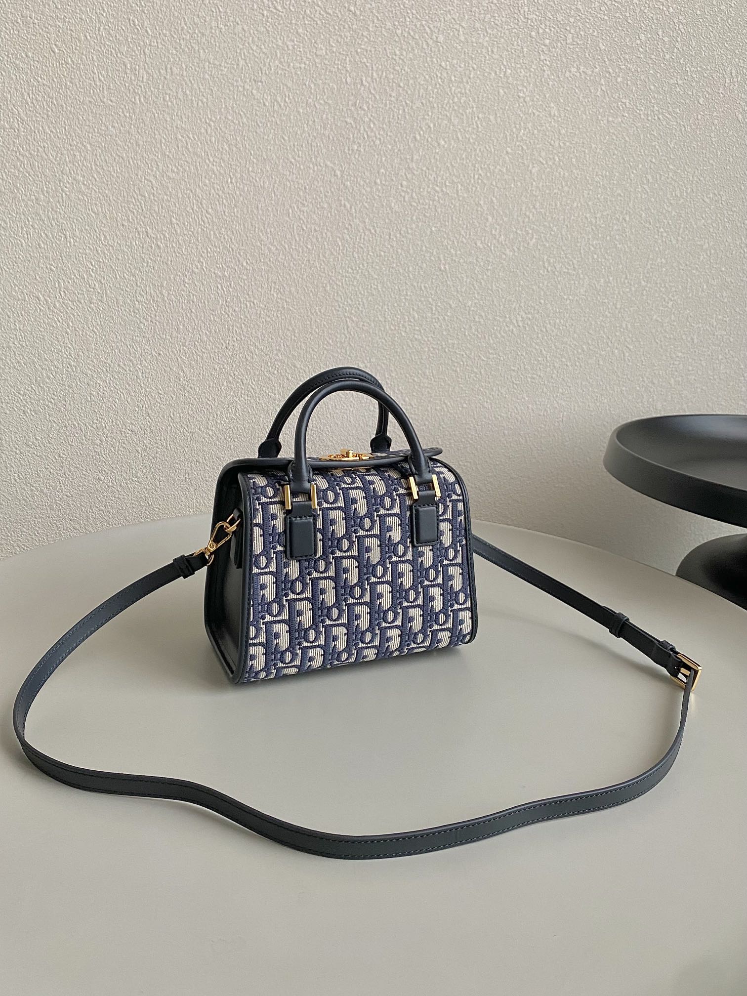 D*or boston tote-20×12.5×16.2cm