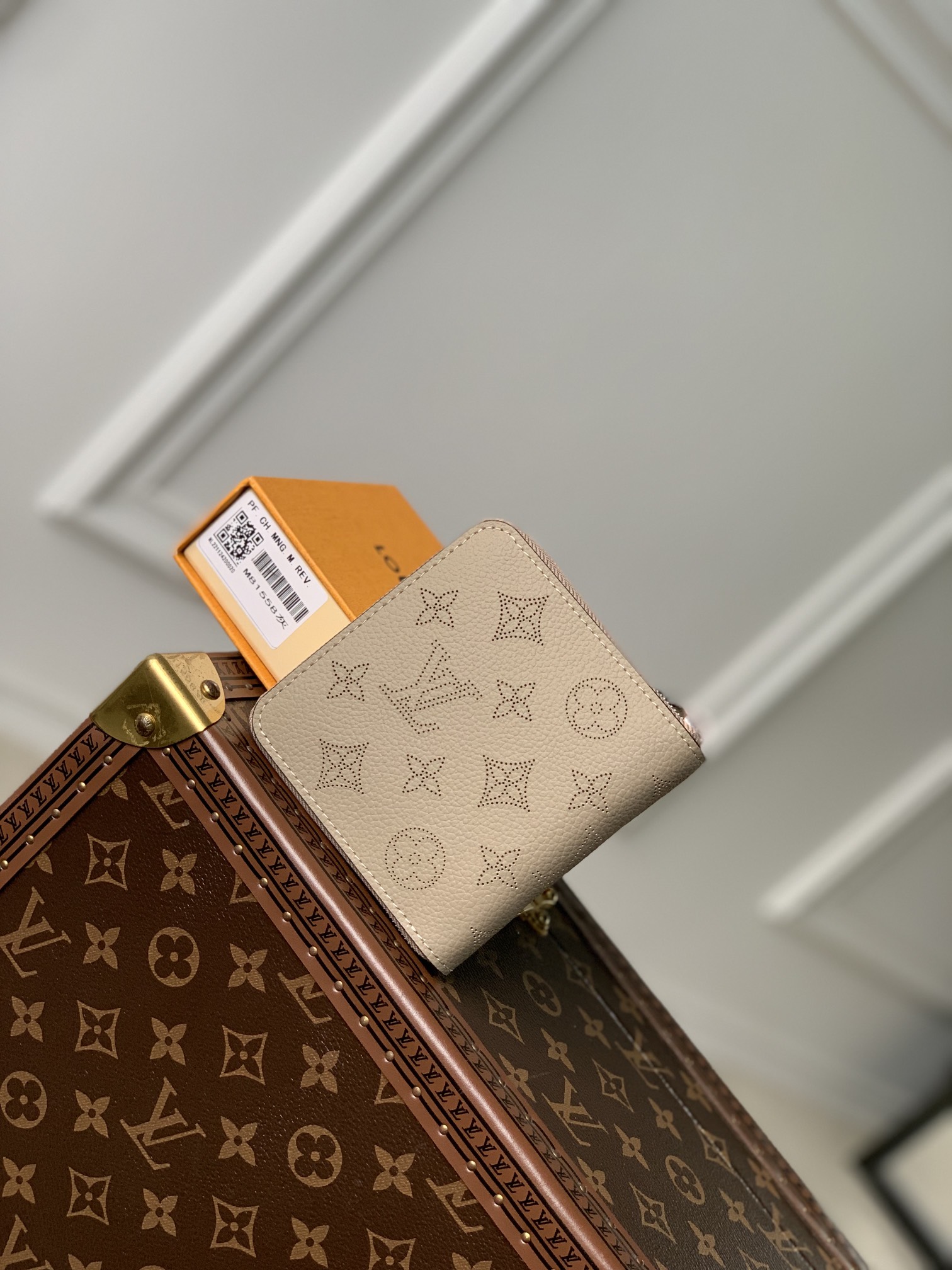 l0*is V*t0n wallet-m81558-11.5 x 10.5 x 2cm