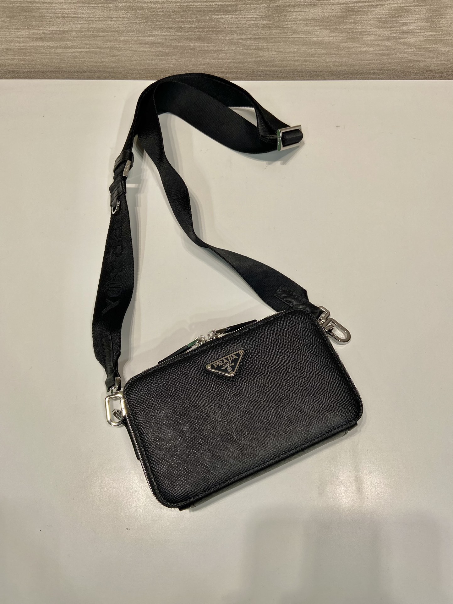 Pra*a brique 2vh173 bag19*11.5*3.5cm