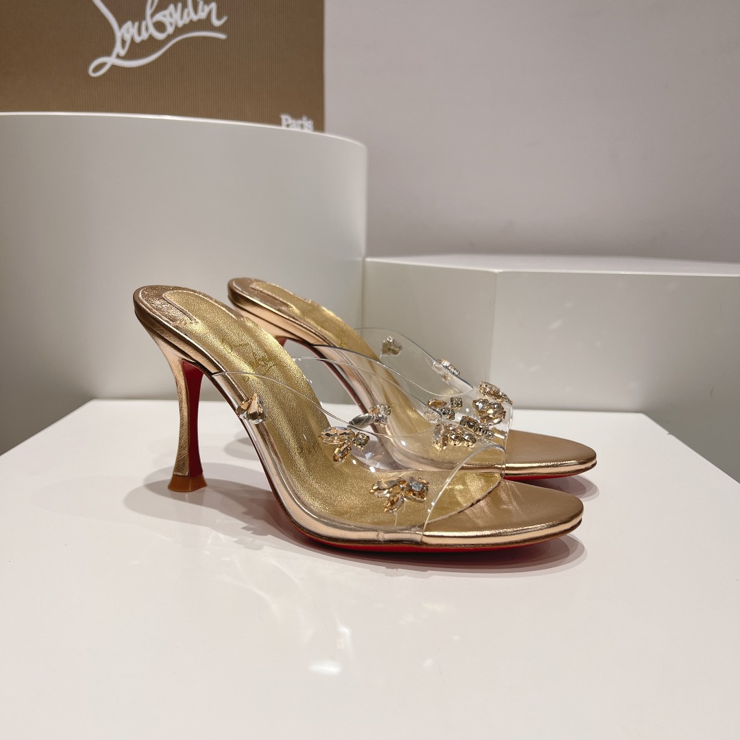 Ch**an louboutin slides