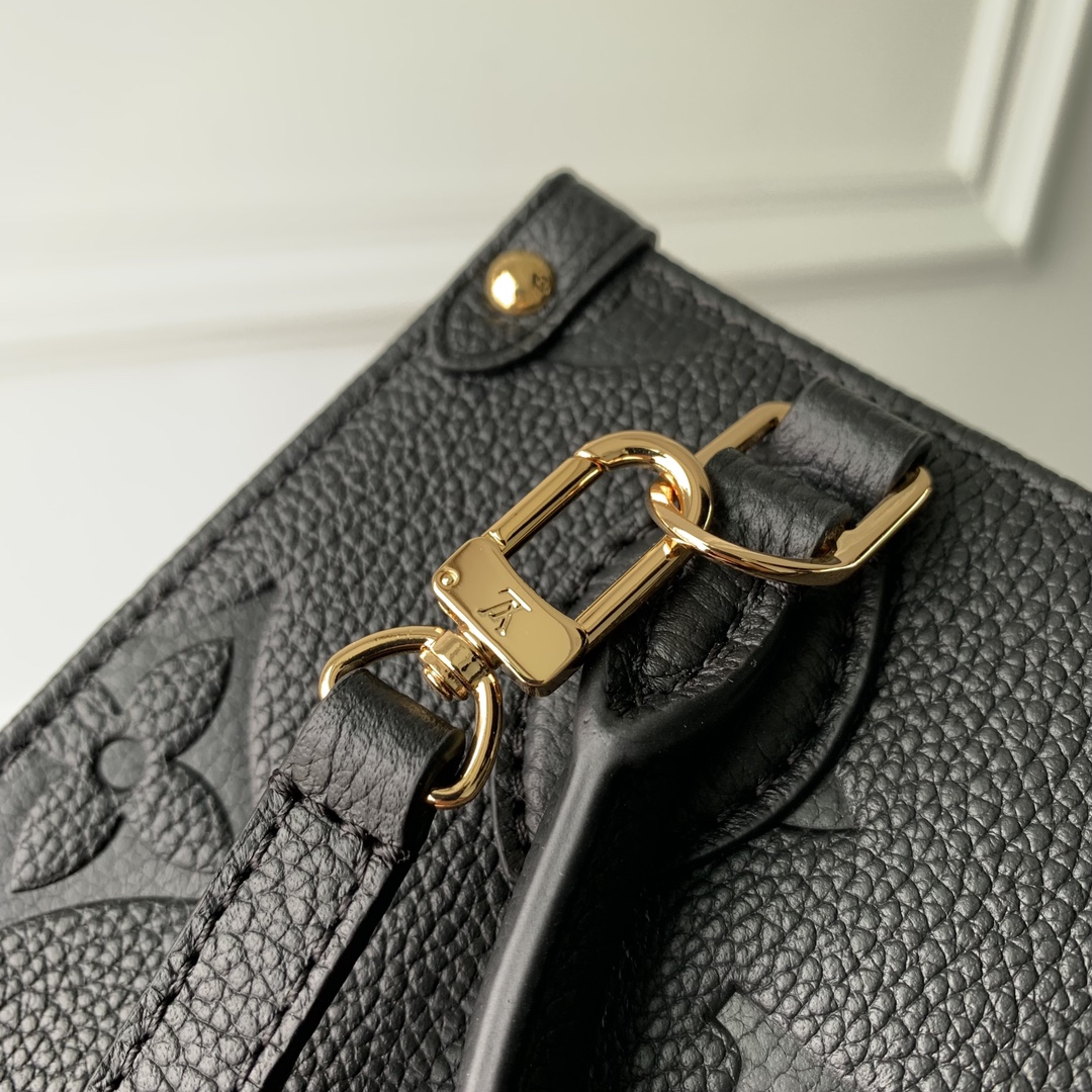 l0*is V*t0n onthego bb handbag-18*15*8.5cm