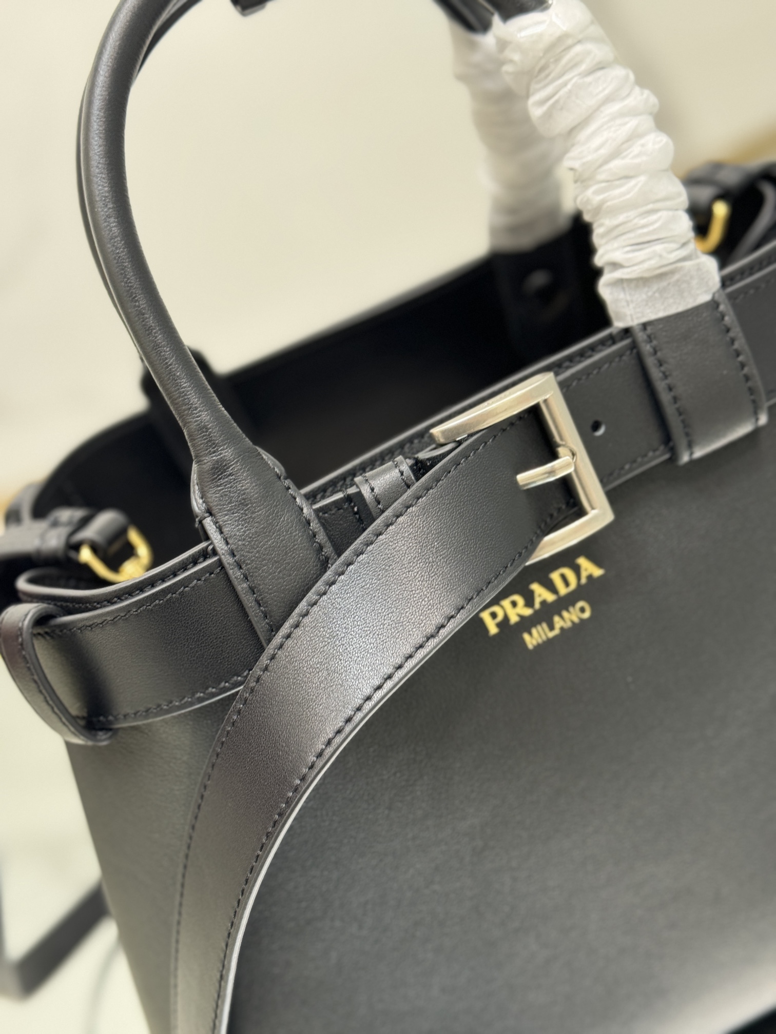 Pra*a double1ba434 bag-32Ｘ23Ｘ11cm