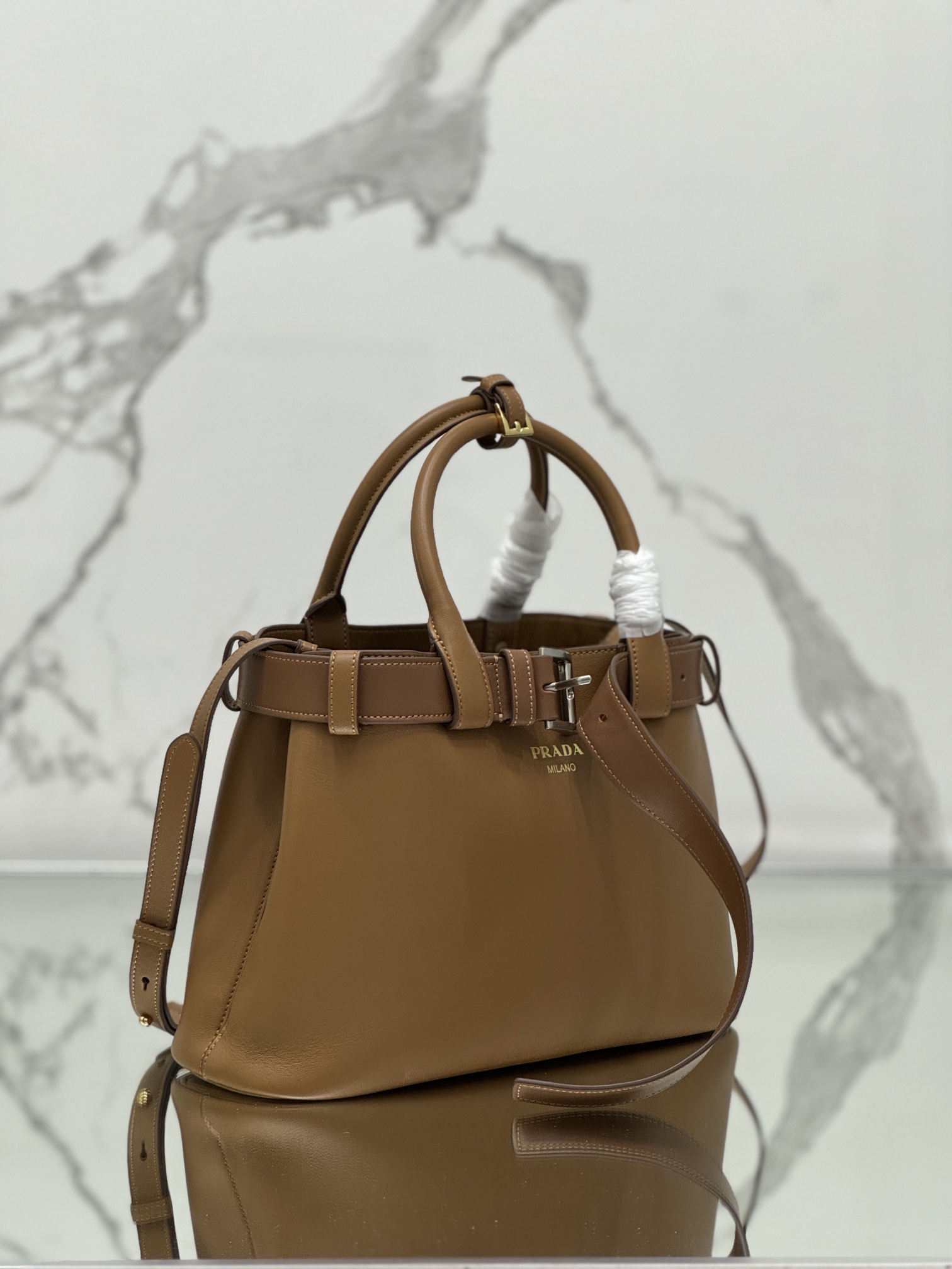 Pra*a double1ba434 bag-32Ｘ23Ｘ11cm