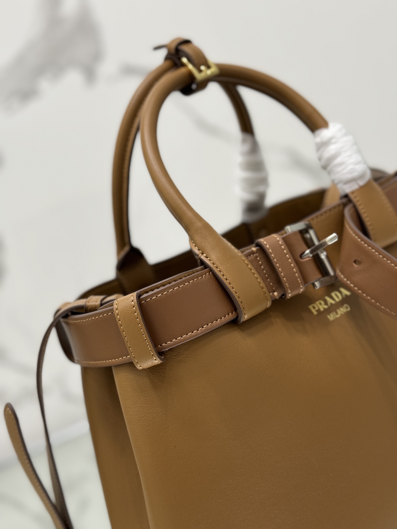 Pra*a double1ba434 bag-32Ｘ23Ｘ11cm