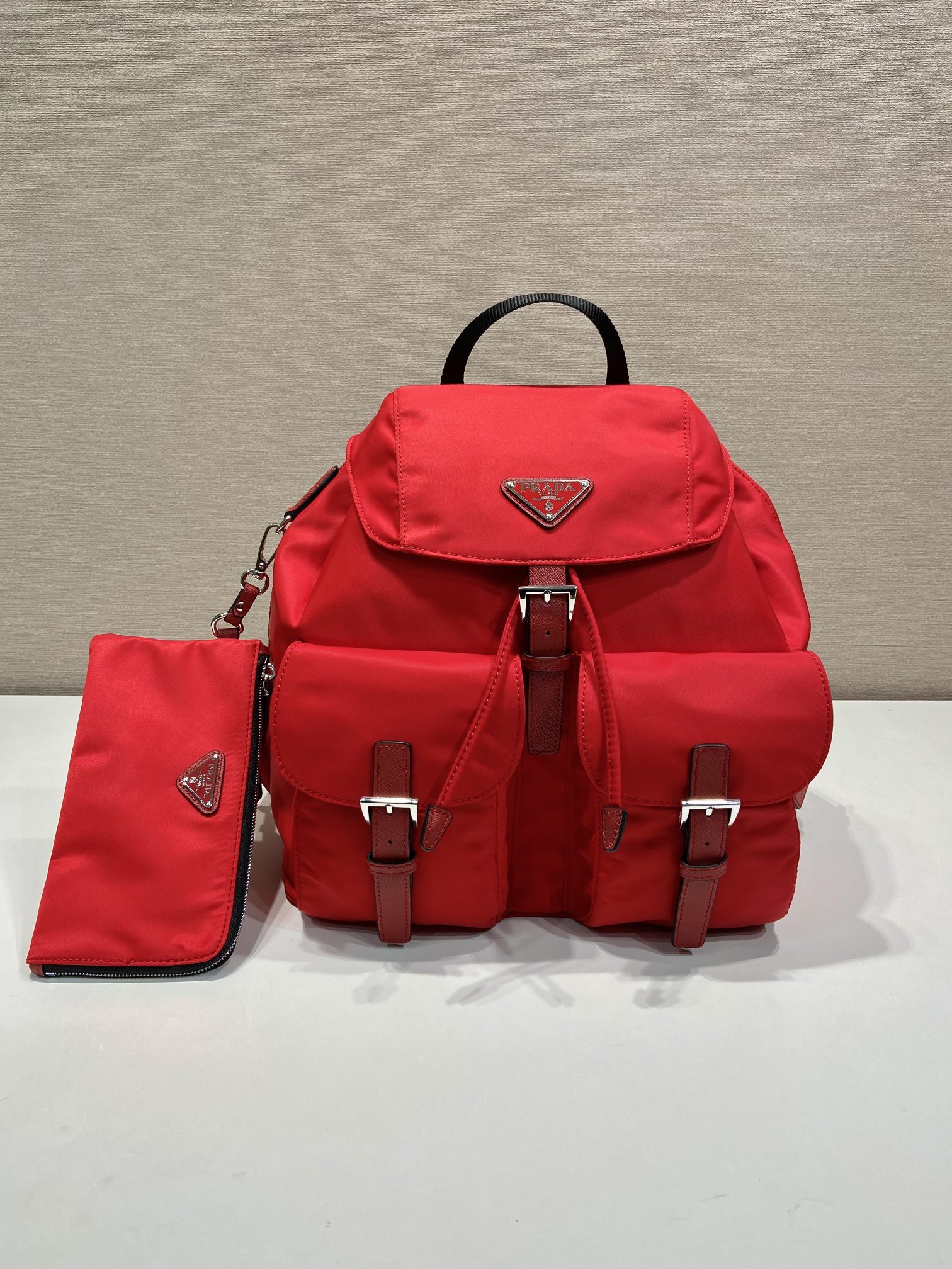 Pra*a backpack 1bz811-30*32*15cm
