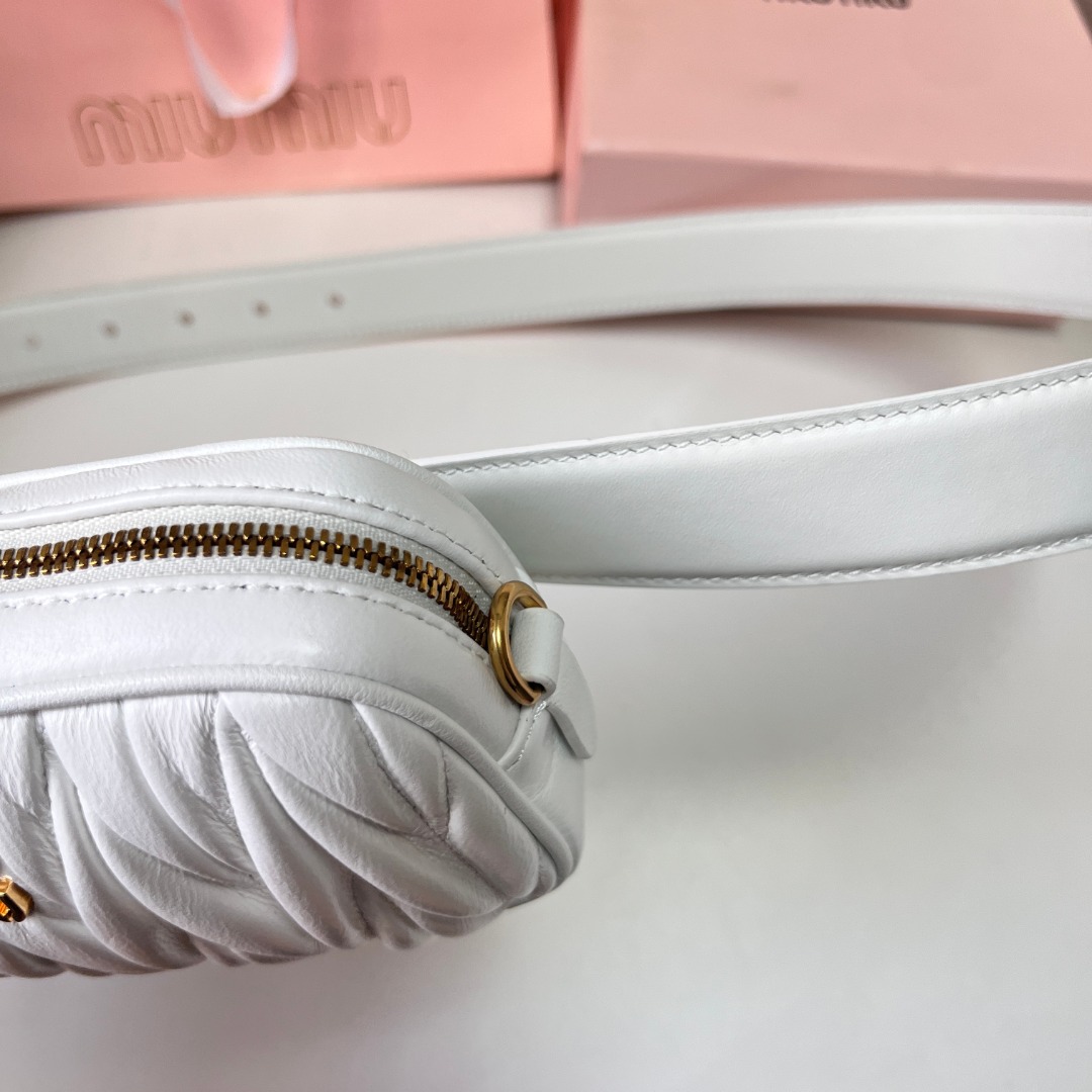 M*um*u belt bag-15*9.5cm