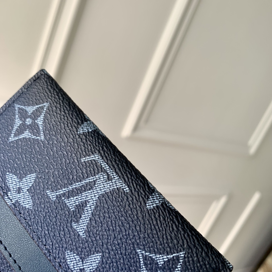 l0*is V*t0n wallet