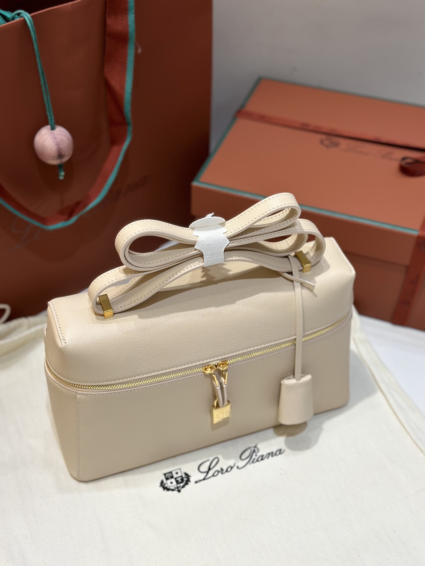 L**o p*ana extra bag l27-16*27*10cm