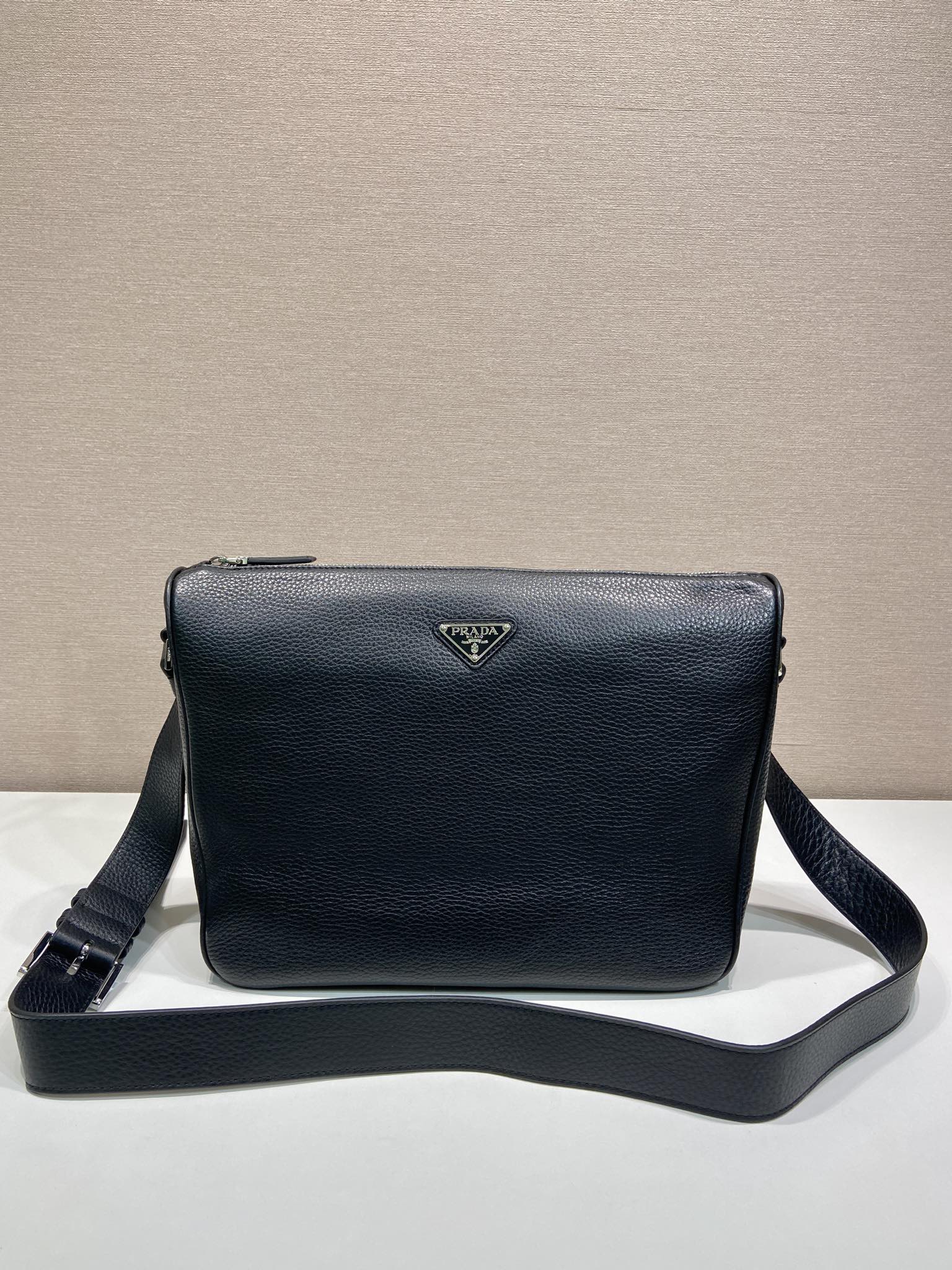 Pra*a leather shoulder bag-2vh182-30*24*13cm