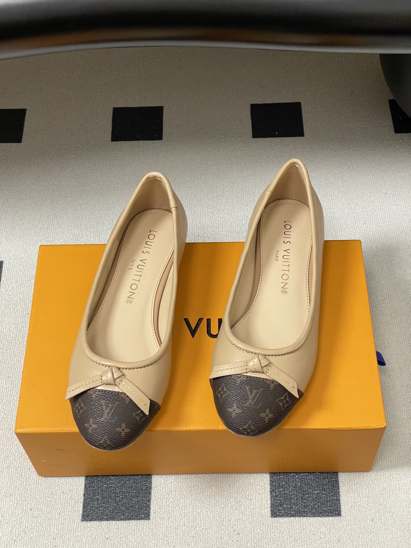Lou*is Vvtt0n Darling Ballerina - Women - Shoes