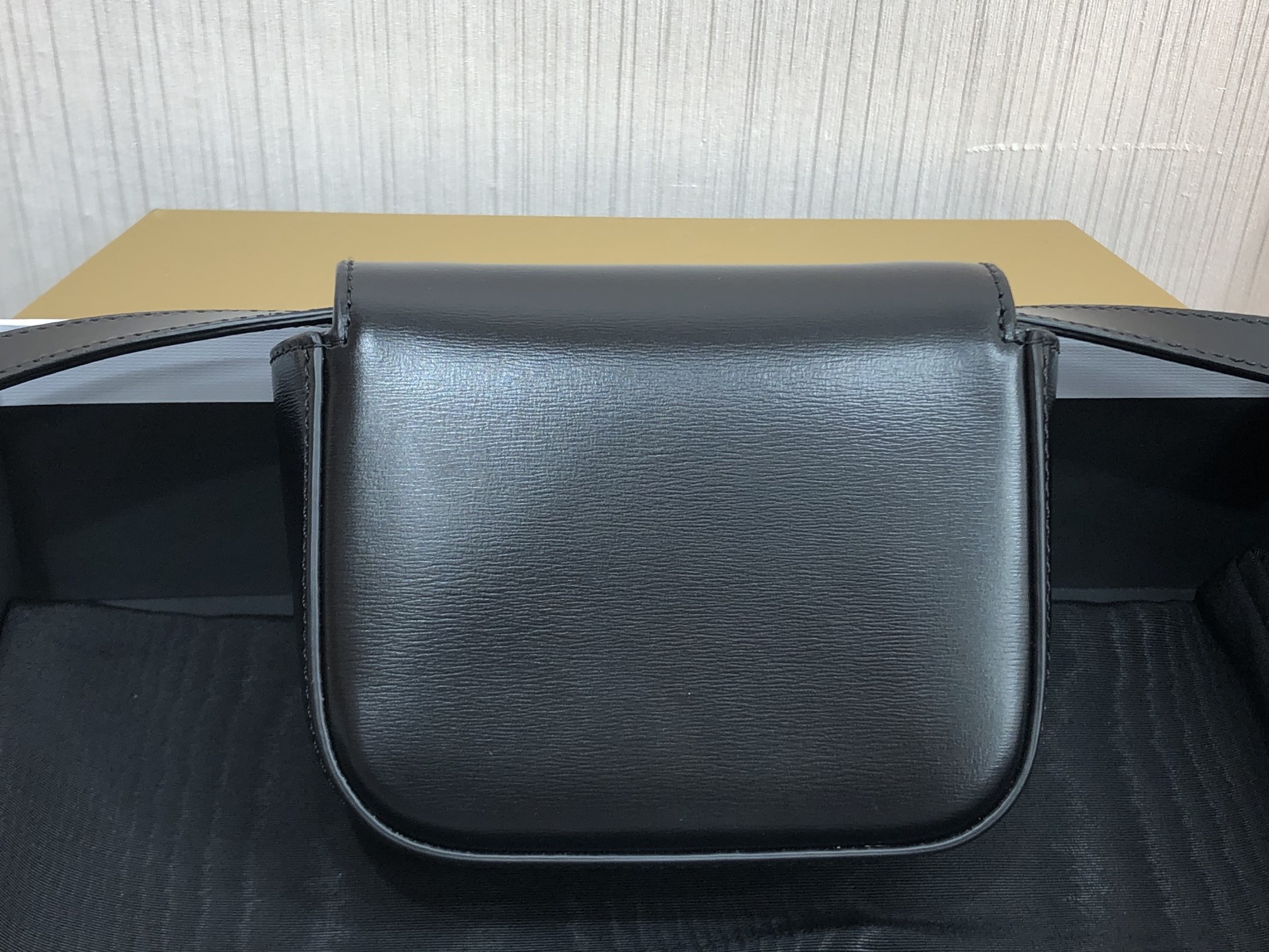 Ce**e triomphe shoulder bag-11*8*4cm