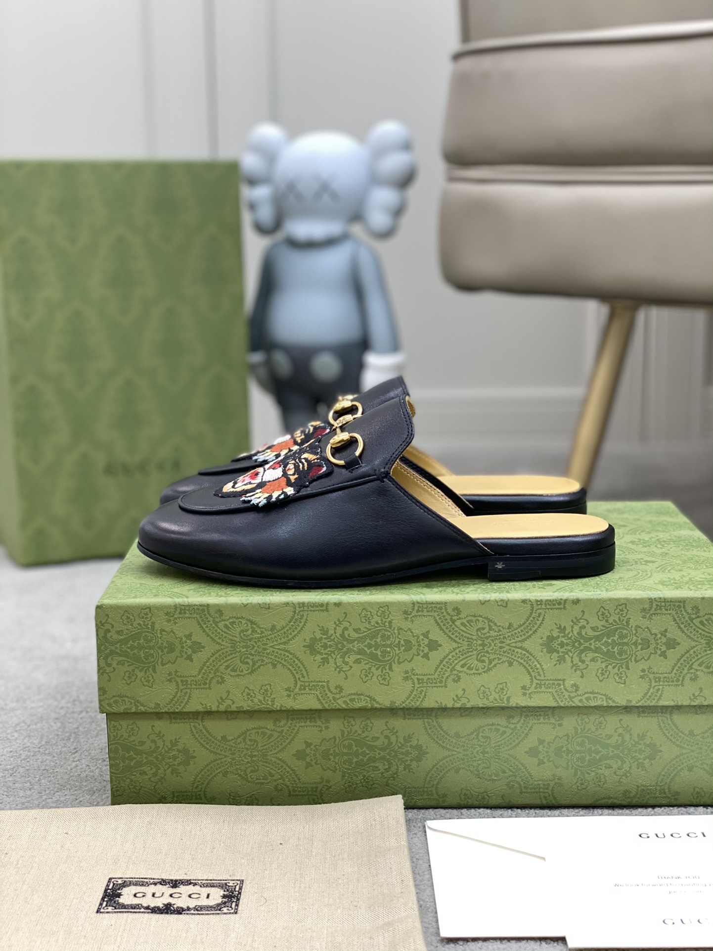 G*u*i loafers