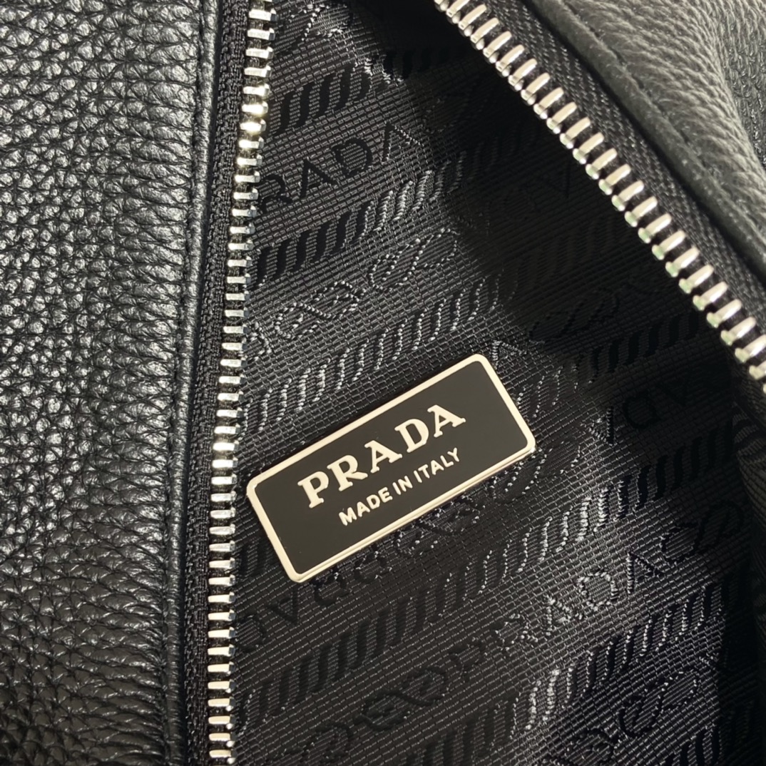 Pra*a 2vz098 handbags-17*32*6.5cm